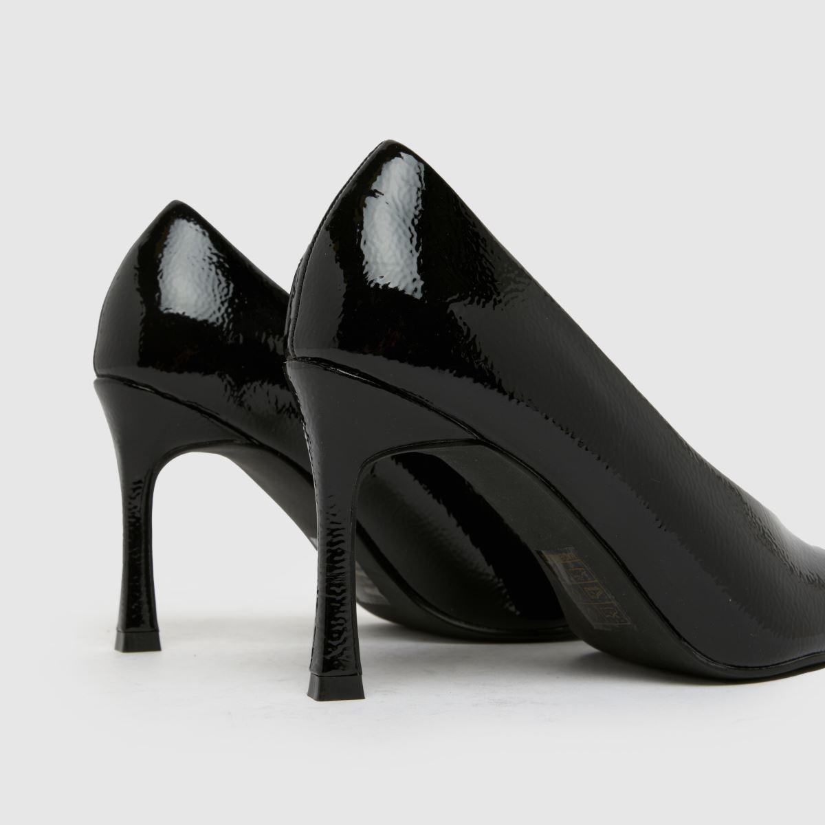 schuh  Shy High Vamp Court in Black schuh  Shy High Vamp Court in Black