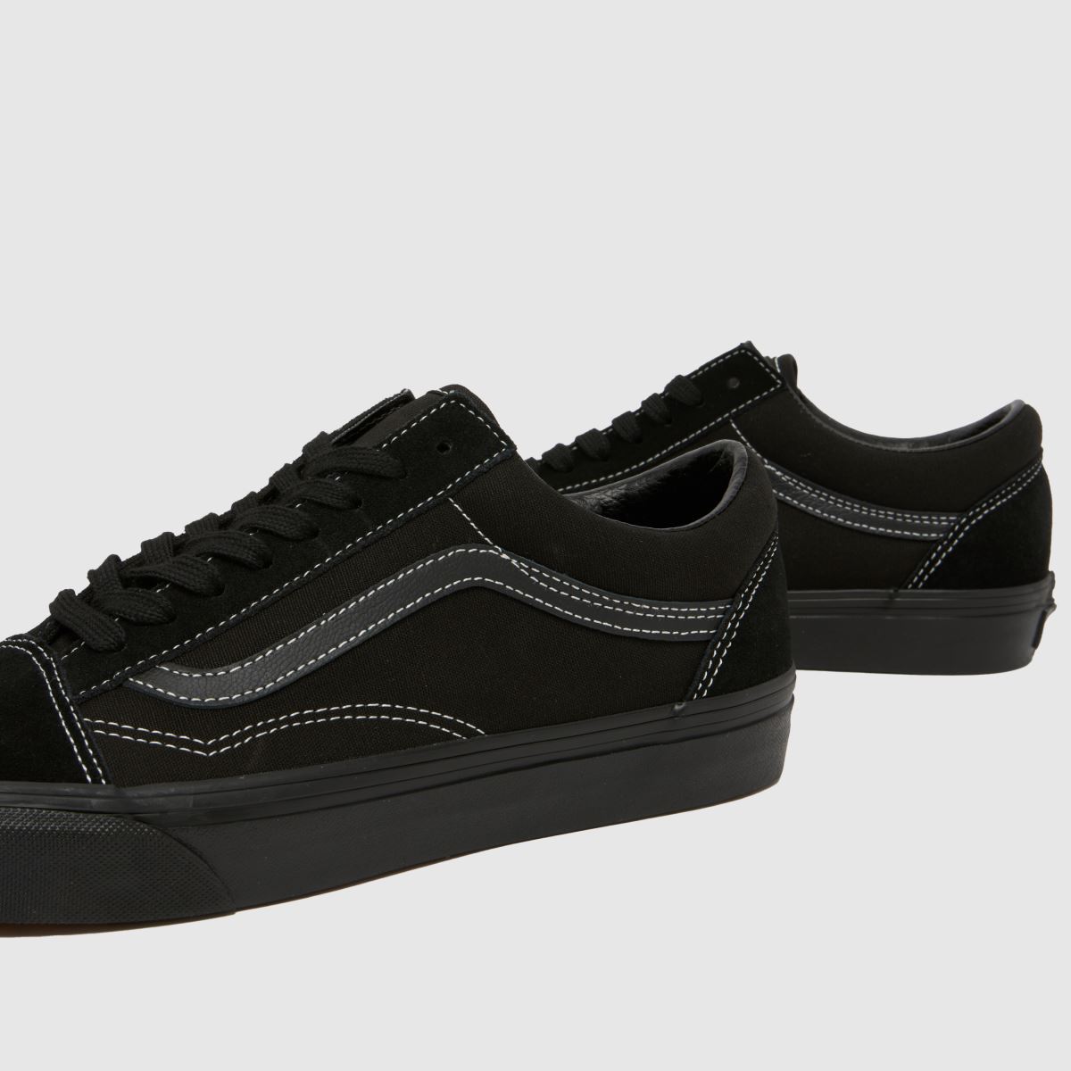 Vans  Old Skool in Black Vans  Old Skool in Black