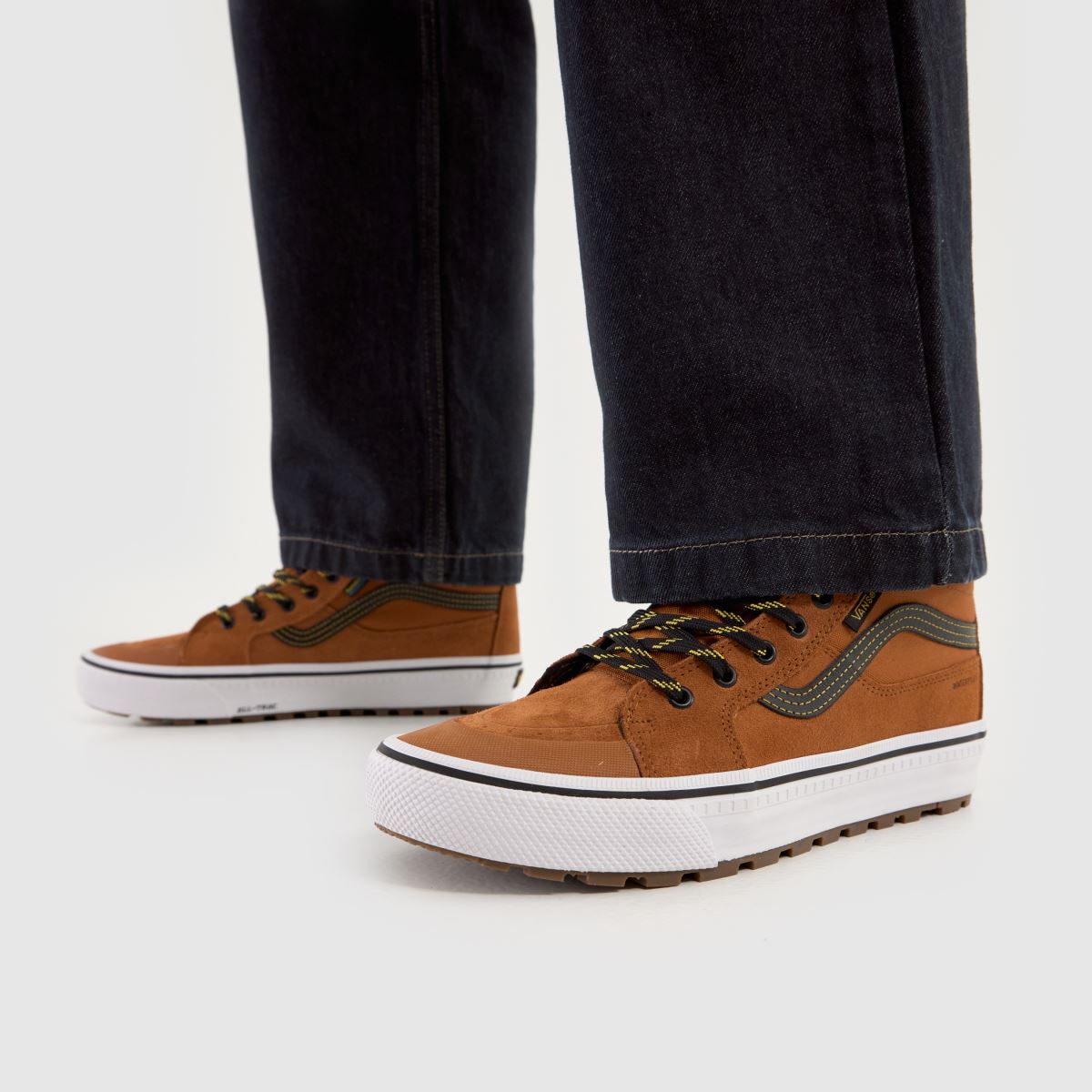 Vans  MTE Sk8-Hi in Tan Vans  MTE Sk8-Hi in Tan