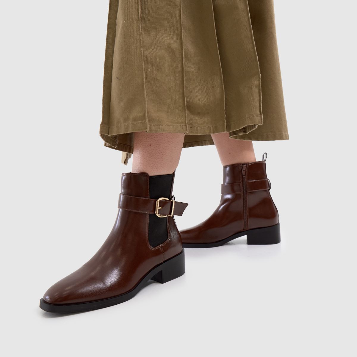 schuh  Cadie Buckle Chelsea in Brown schuh  Cadie Buckle Chelsea in Brown