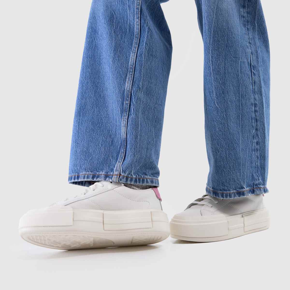 Converse  All Star Cruise Ox in Off-White Multi Converse  All Star Cruise Ox in Off-White Multi