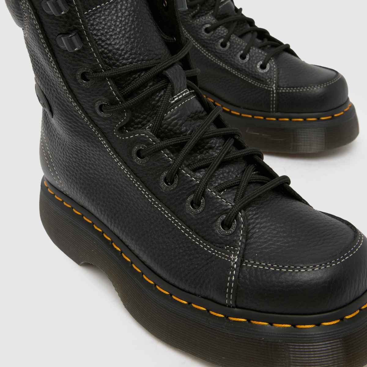 Dr Martens  Buzz 8 Eye in Black Dr Martens  Buzz 8 Eye in Black