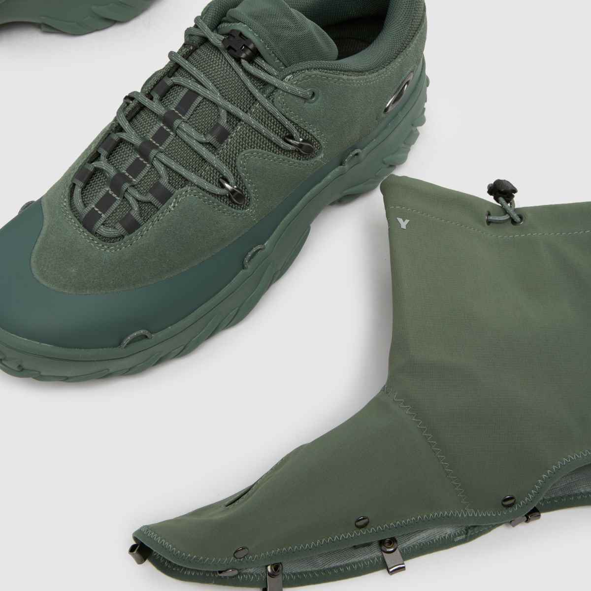 Oakley  Meridian Low in Green Oakley  Meridian Low in Green