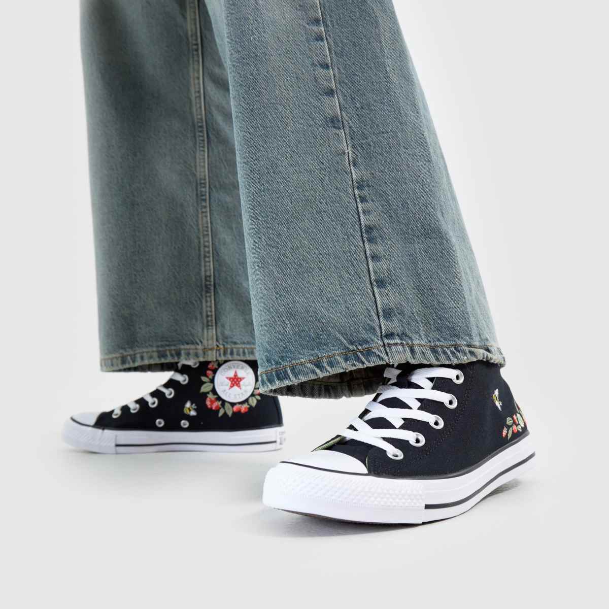 Converse  All Star Hi Bees And Berries in Black Multi Converse  All Star Hi Bees And Berries in Black Multi