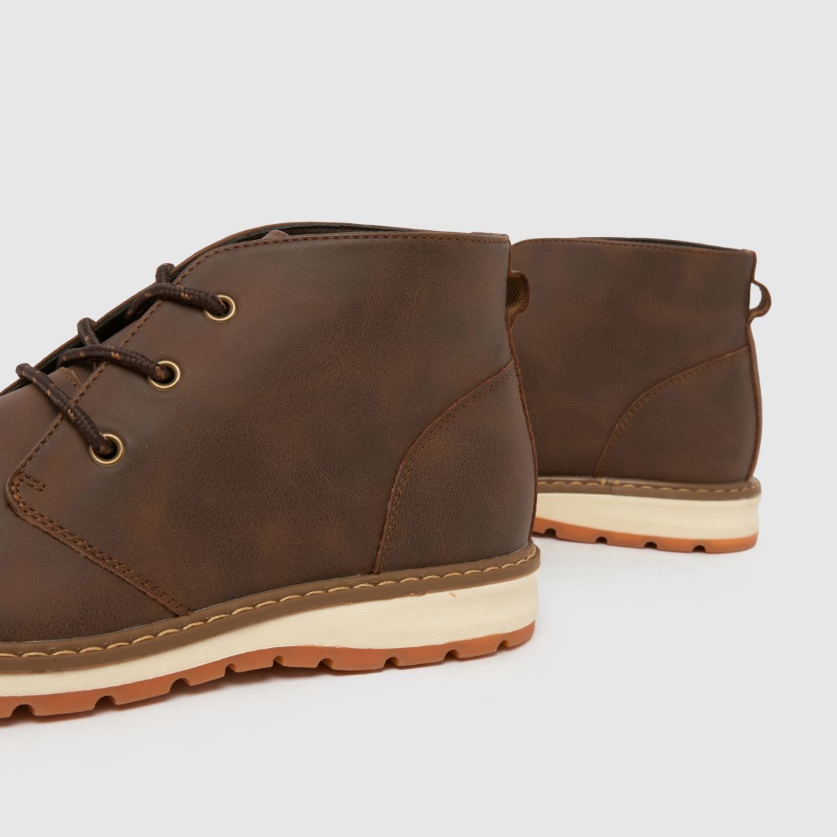 schuh  Denver Chukka in Brown schuh  Denver Chukka in Brown