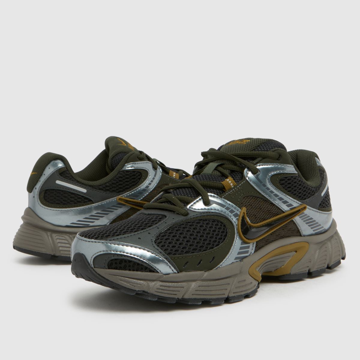 Nike  V5 RNR in Black Multi Nike  V5 RNR in Black Multi