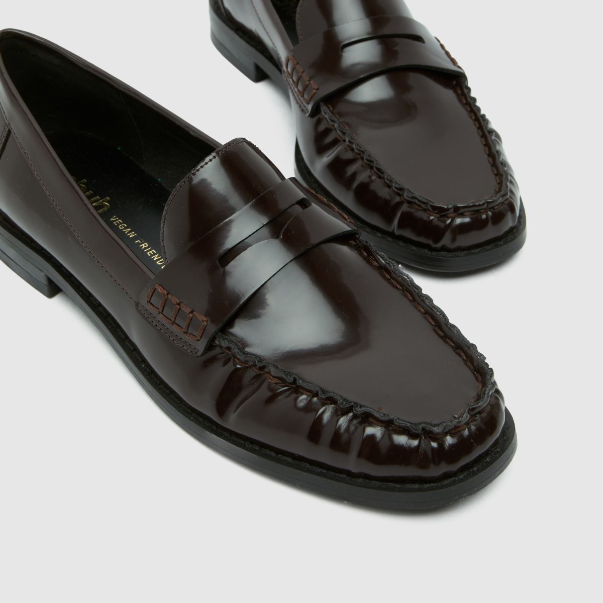 schuh  Lendall Penny Loafer in Burgundy schuh  Lendall Penny Loafer in Burgundy
