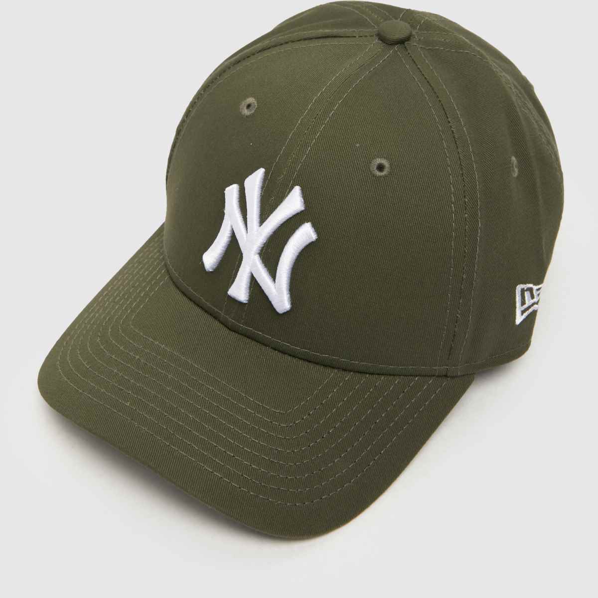 New Era  League Essential 9FORTY Cap in Khaki New Era  League Essential 9FORTY Cap in Khaki