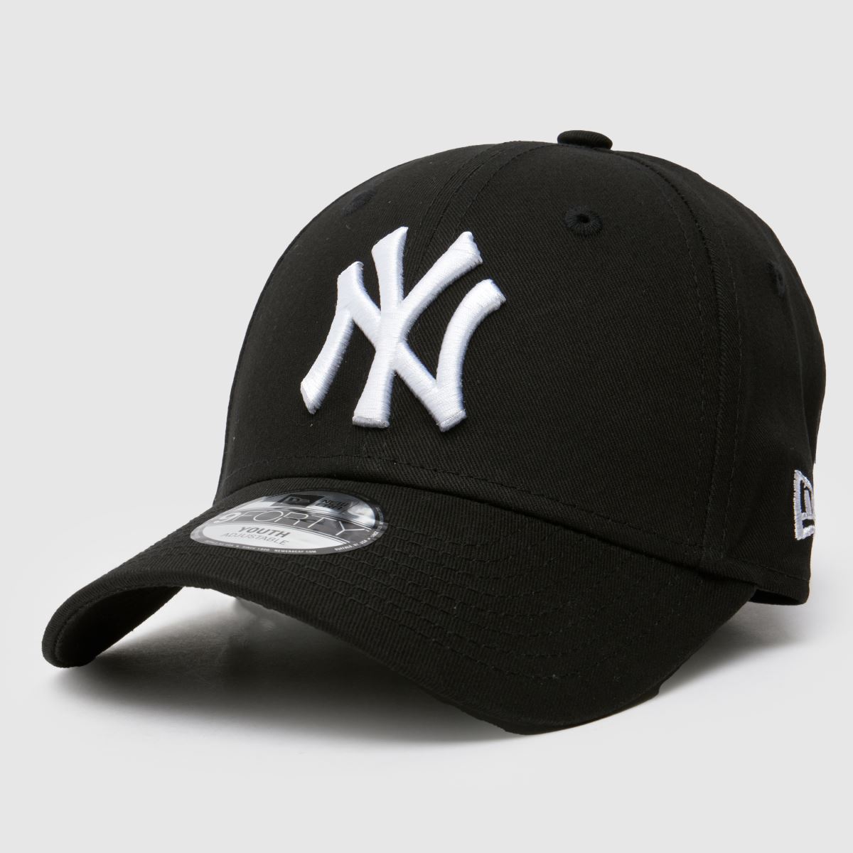 New Era  Kids Essential 9FORTY Cap in Black & White New Era  Kids Essential 9FORTY Cap in Black & White