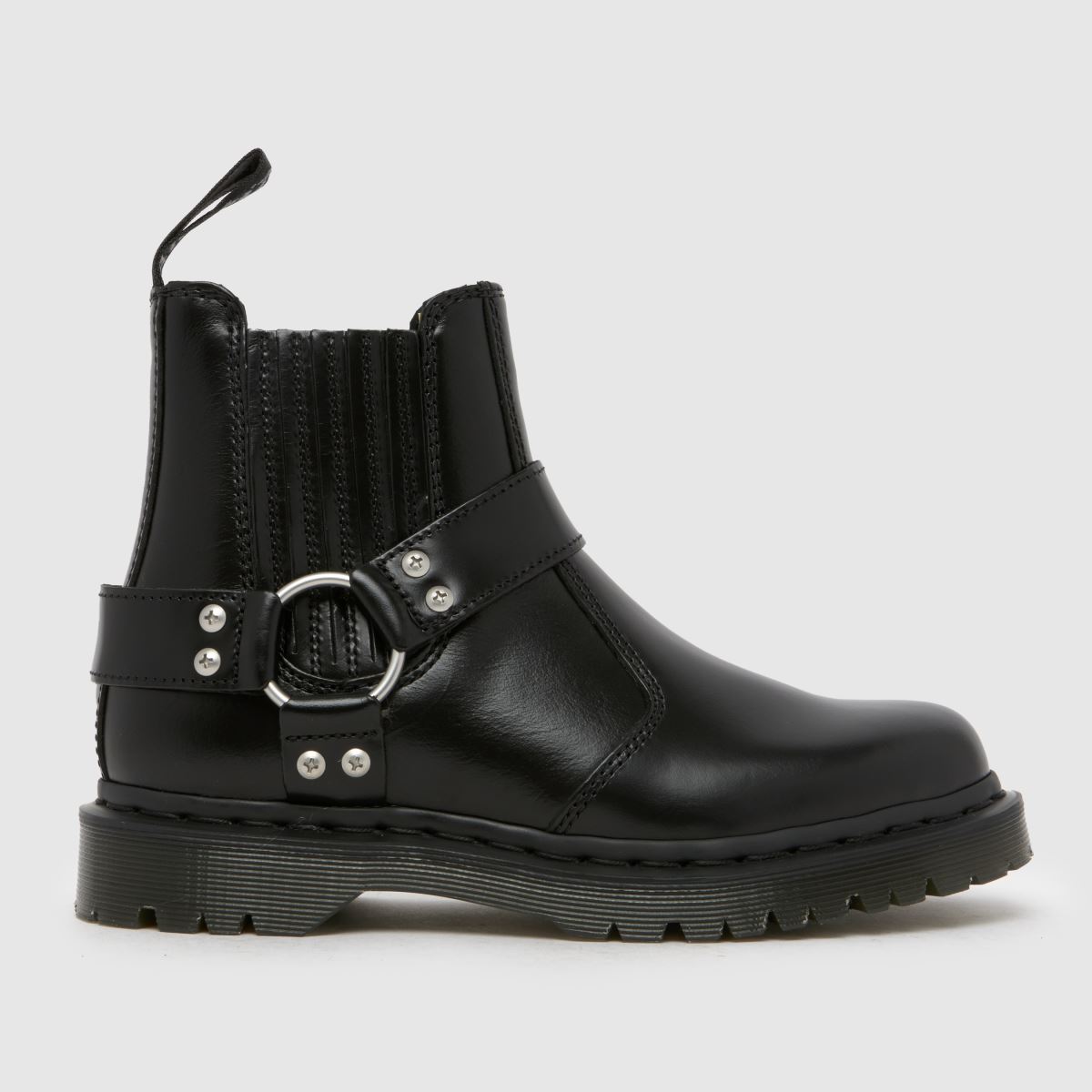 Dr Martens  2976 Harness Chelsea in Black Dr Martens  2976 Harness Chelsea in Black