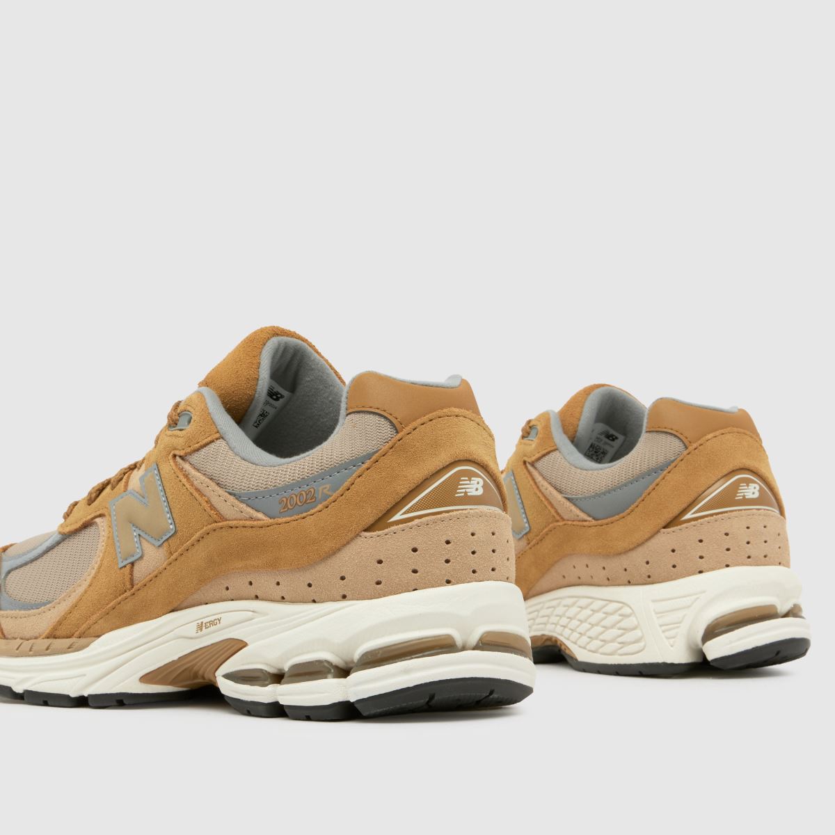 New Balance  2002R in Gold New Balance  2002R in Gold