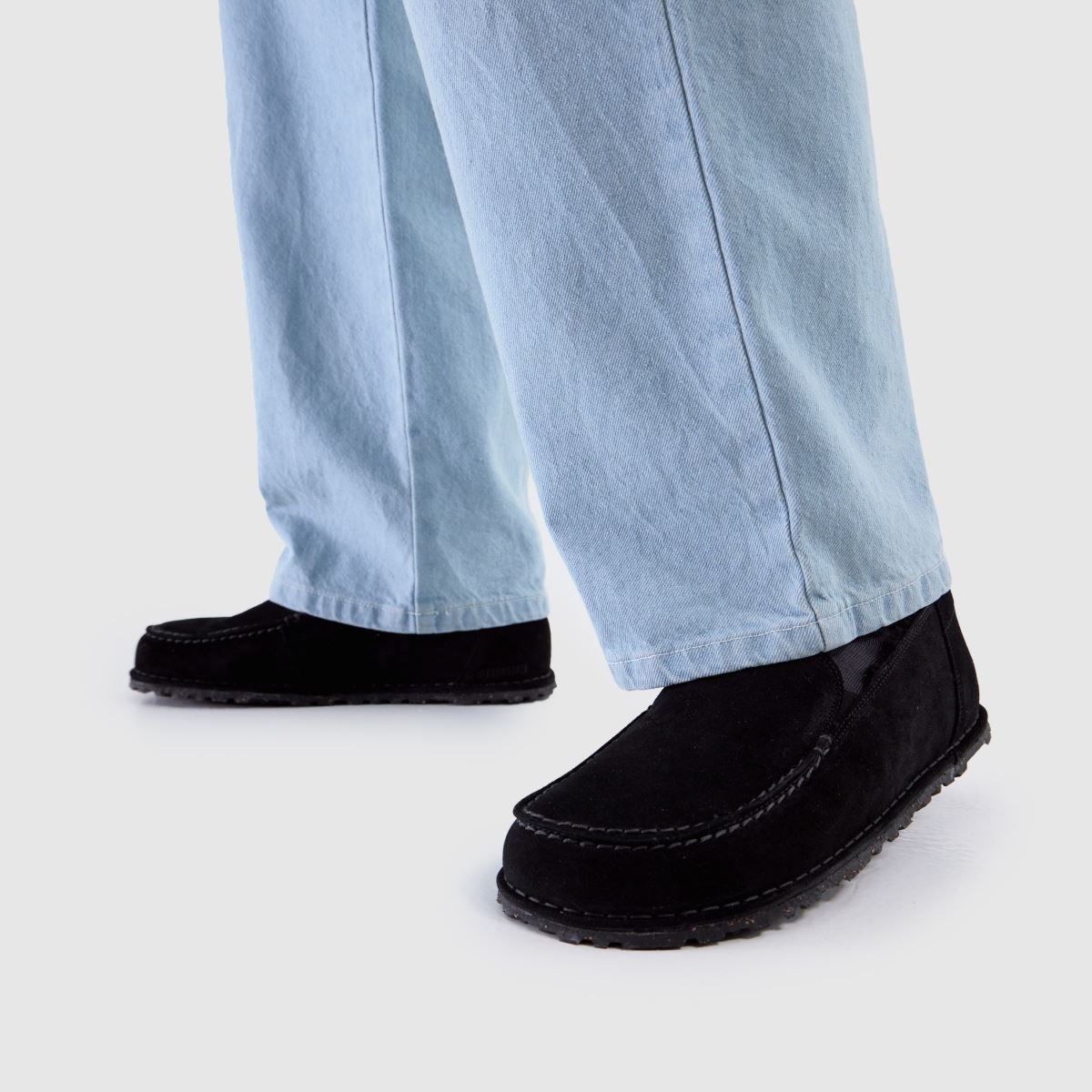 BIRKENSTOCK  Utti Shearling in Black BIRKENSTOCK  Utti Shearling in Black