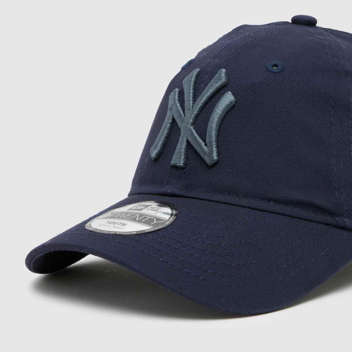 New Era  Kids Essential 9TWENTY in Navy New Era  Kids Essential 9TWENTY in Navy