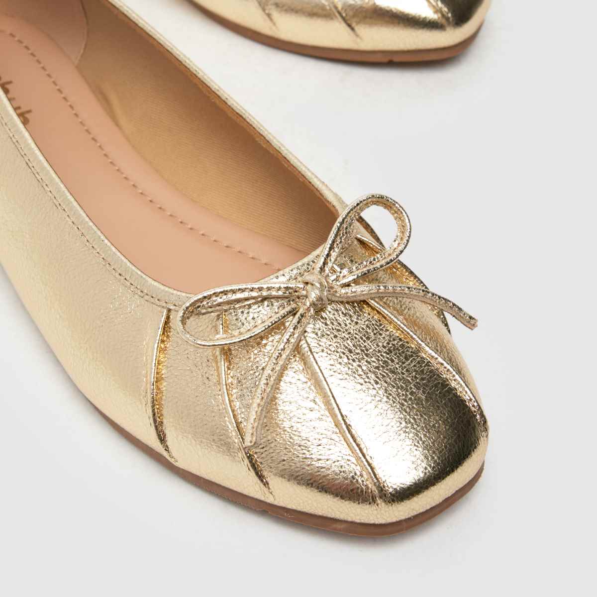 schuh  Wide Fit Leilani Ballerina in Gold schuh  Wide Fit Leilani Ballerina in Gold
