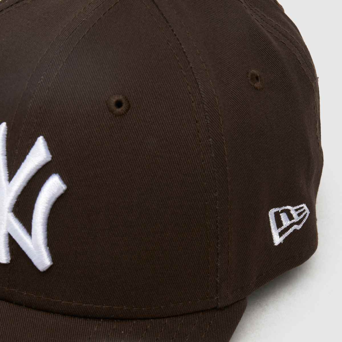 New Era  League Essential 9FORTY Cap in Dark Brown New Era  League Essential 9FORTY Cap in Dark Brown