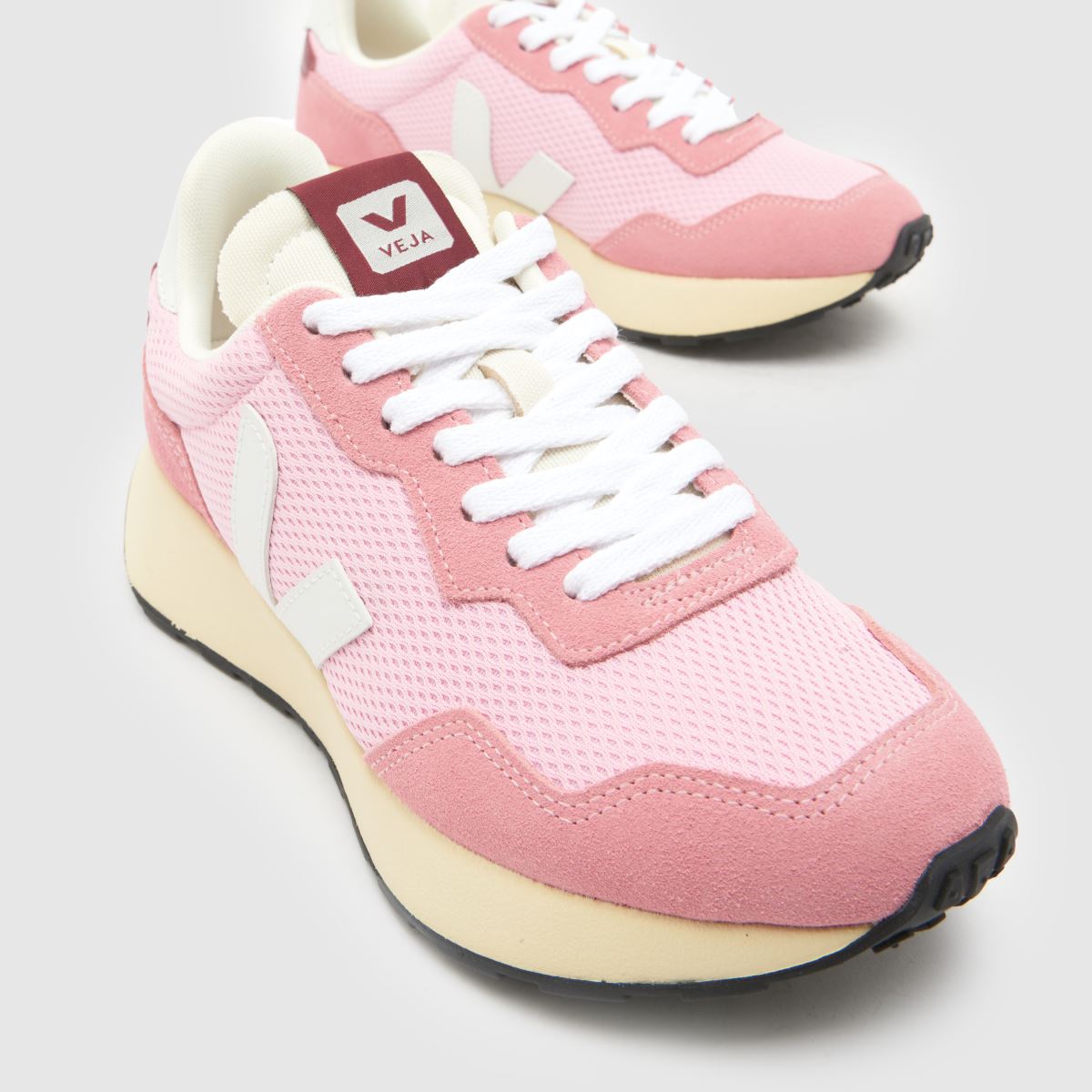 VEJA  Paulistana in Pale Pink VEJA  Paulistana in Pale Pink