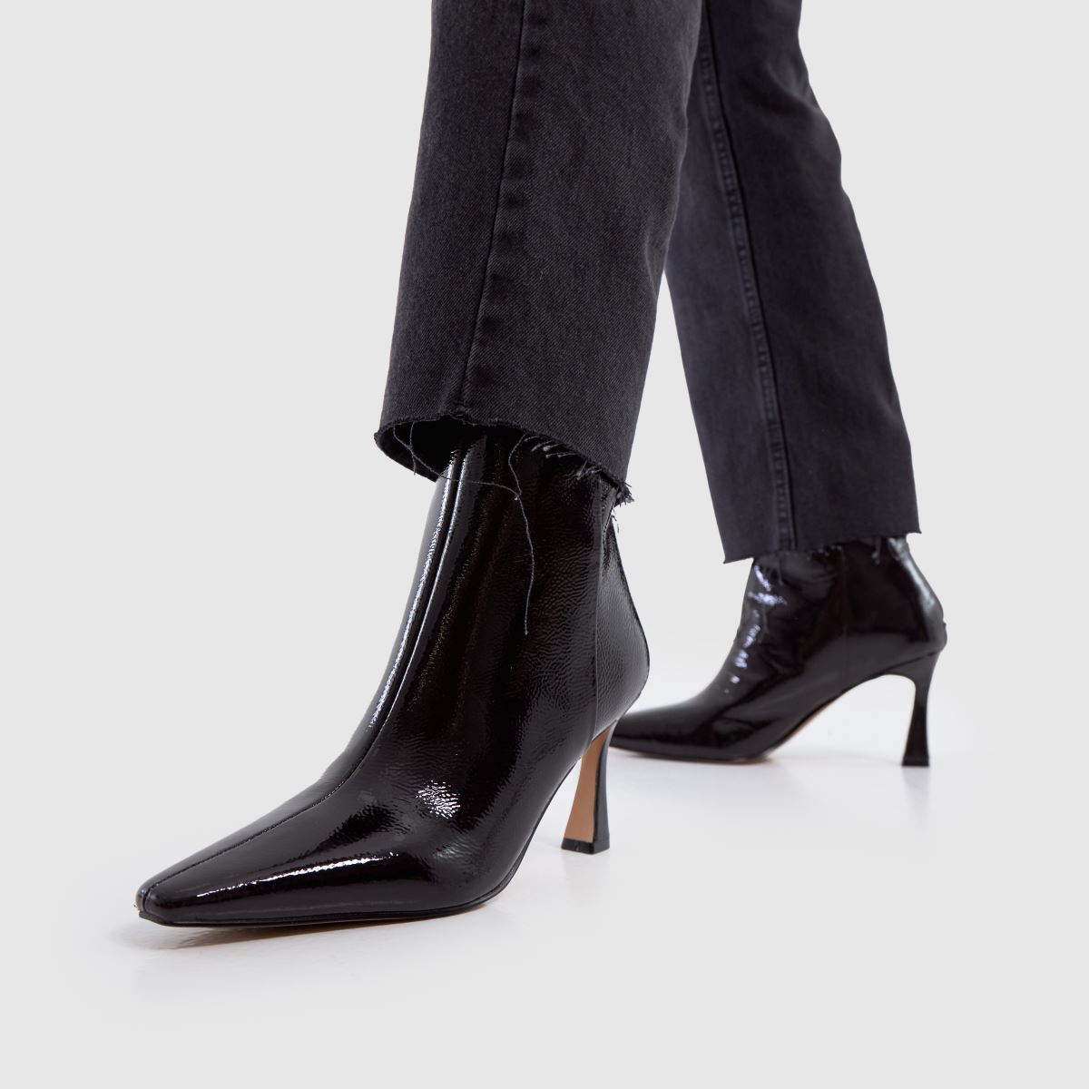 schuh  Bambi Point Heel in Burgundy schuh  Bambi Point Heel in Burgundy