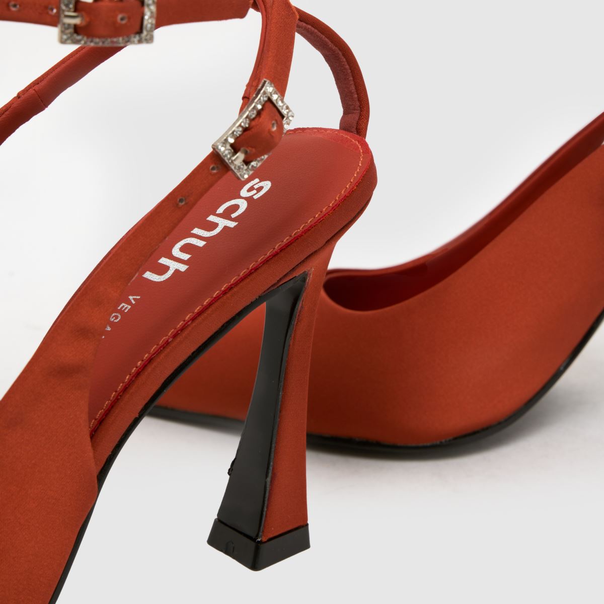 schuh  Sunday Embellished Court in Orange schuh  Sunday Embellished Court in Orange