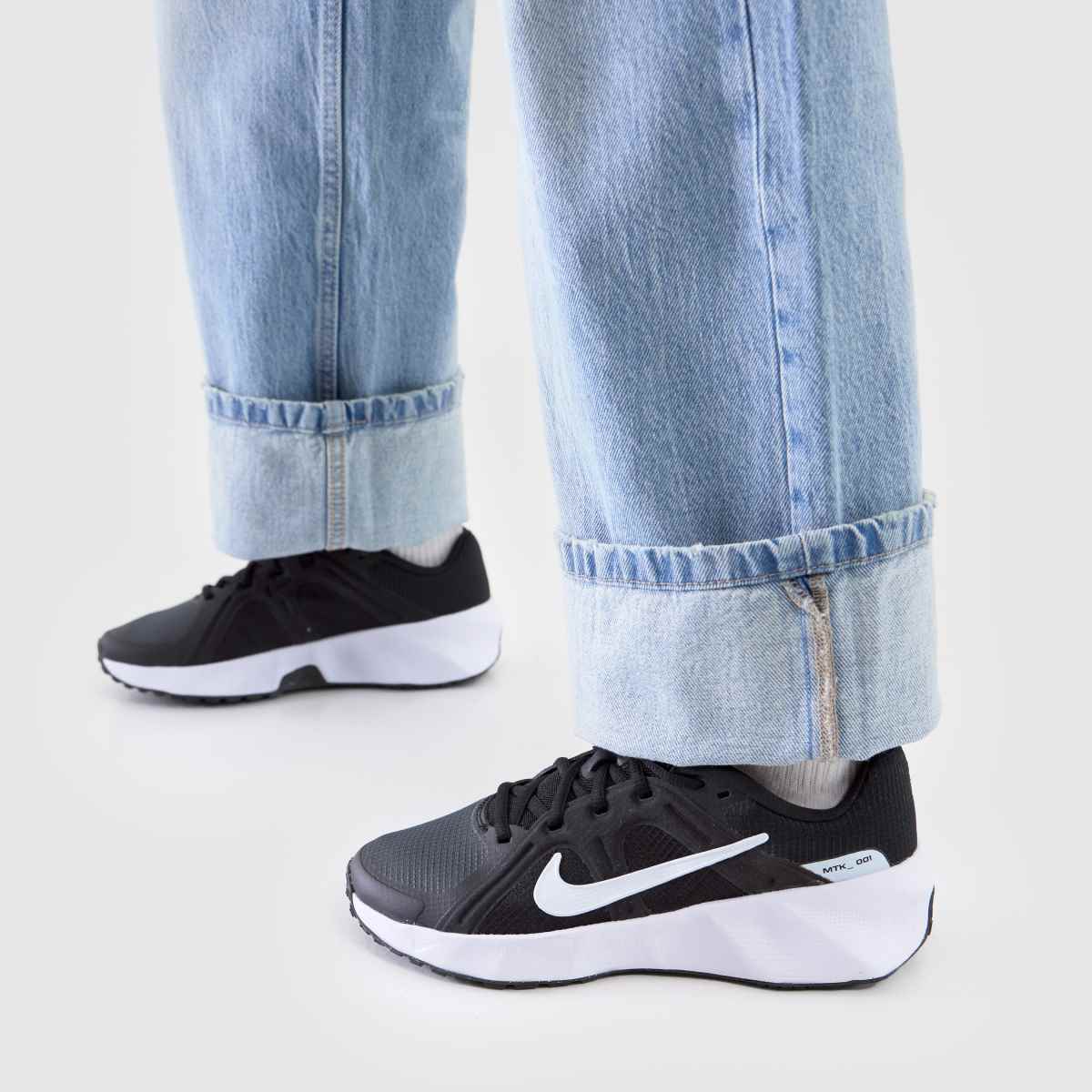 Nike  Metro Tek in Black & White Nike  Metro Tek in Black & White