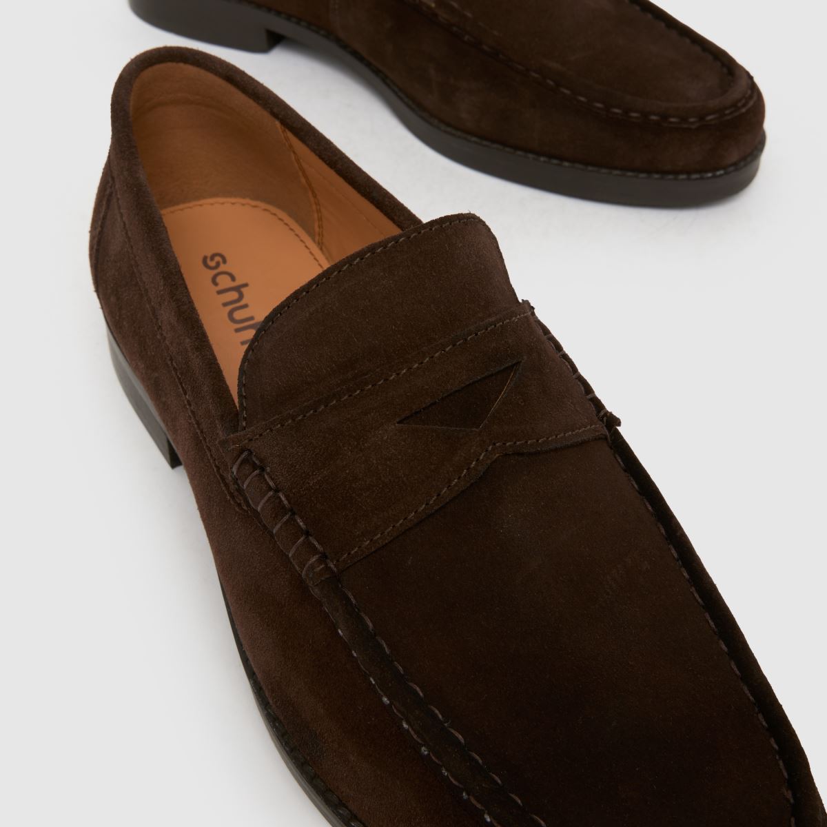schuh  Ryle Suede Loafer in Brown schuh  Ryle Suede Loafer in Brown