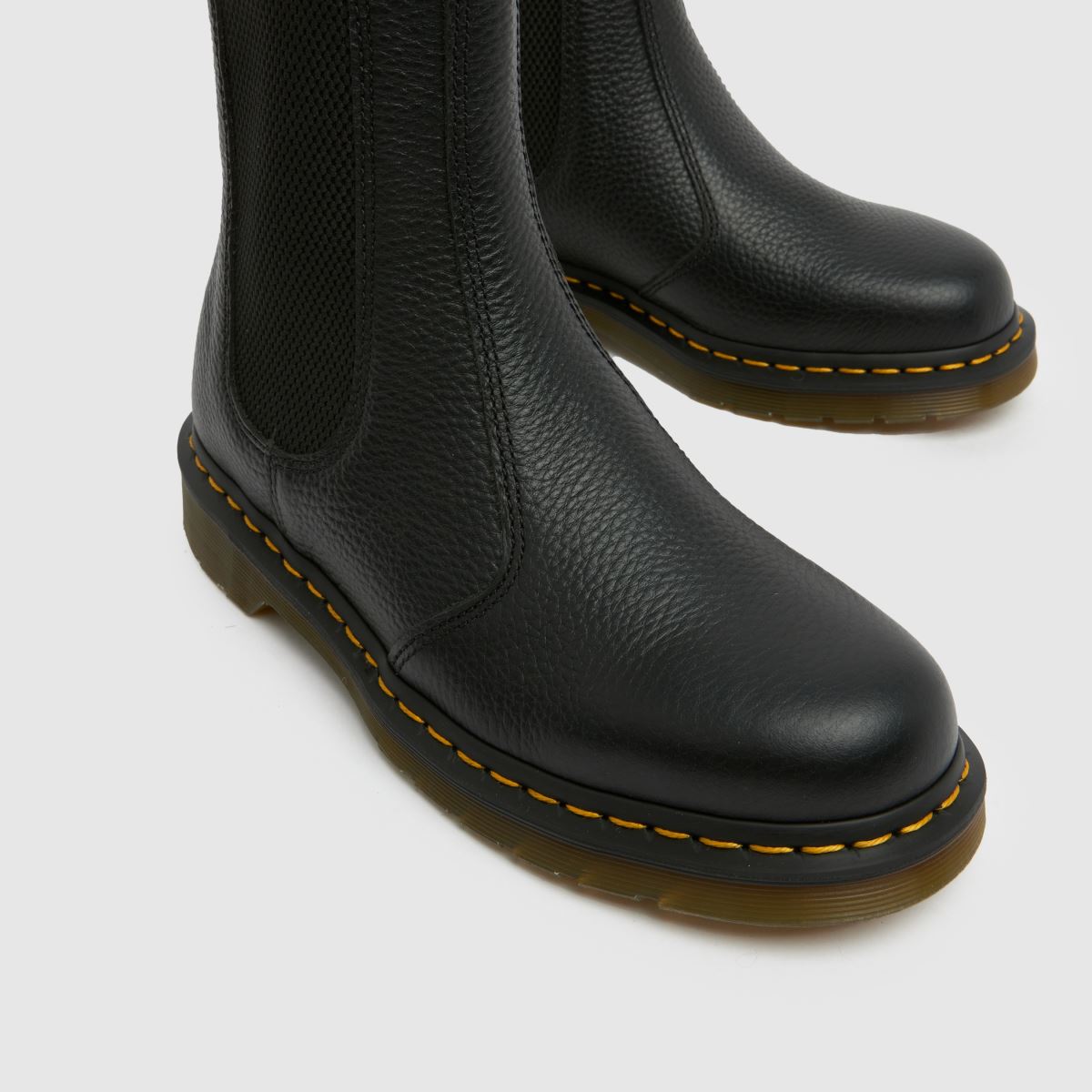 Dr Martens  2976 Hi Chelsea in Black Dr Martens  2976 Hi Chelsea in Black