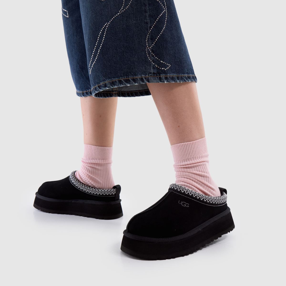 UGG  Tazz II in Black UGG  Tazz II in Black