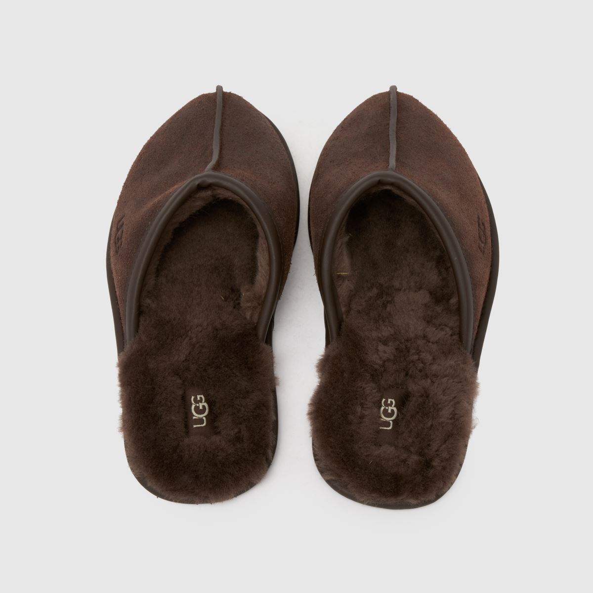 UGG  Scuff Distressed in Dusted Cocoa UGG  Scuff Distressed in Dusted Cocoa
