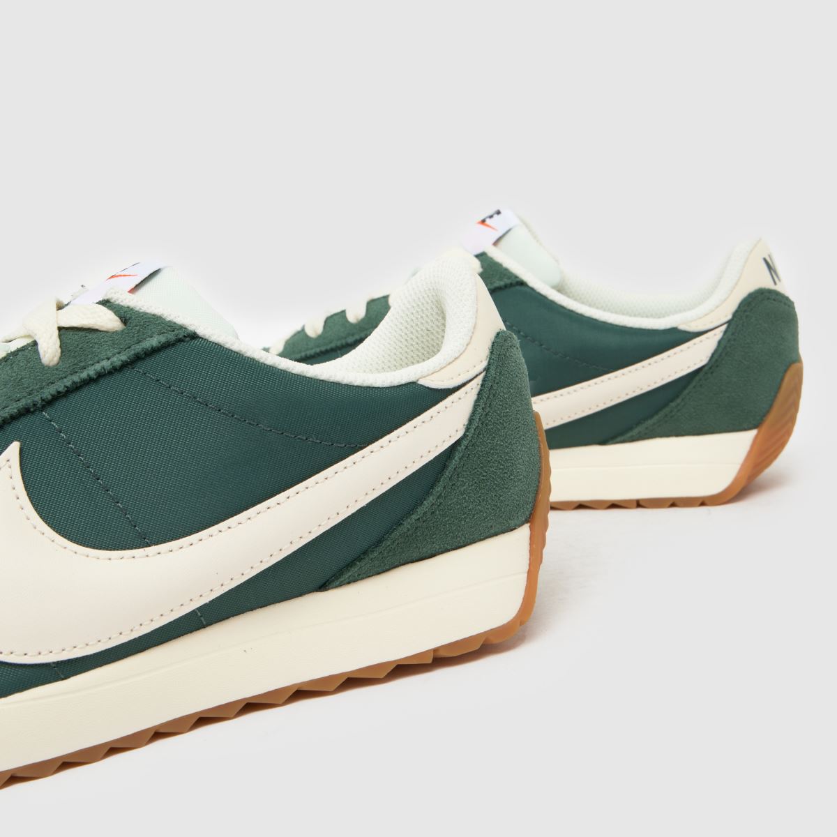 Nike  Pacific in Green Multi Nike  Pacific in Green Multi