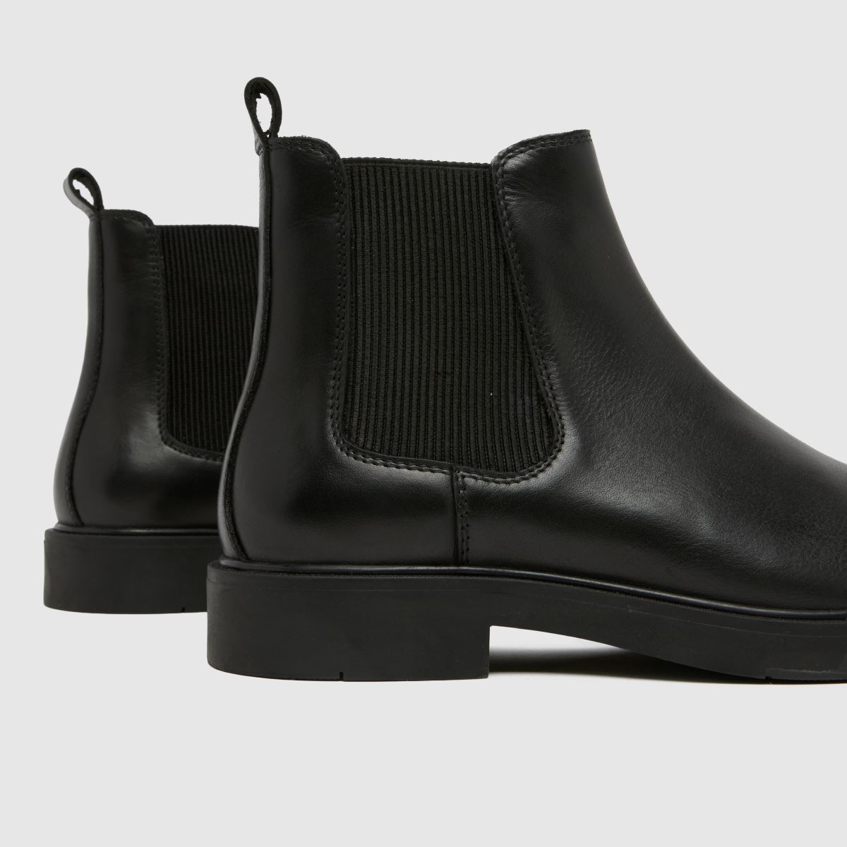 schuh  Dice Leather Chelsea in Black schuh  Dice Leather Chelsea in Black