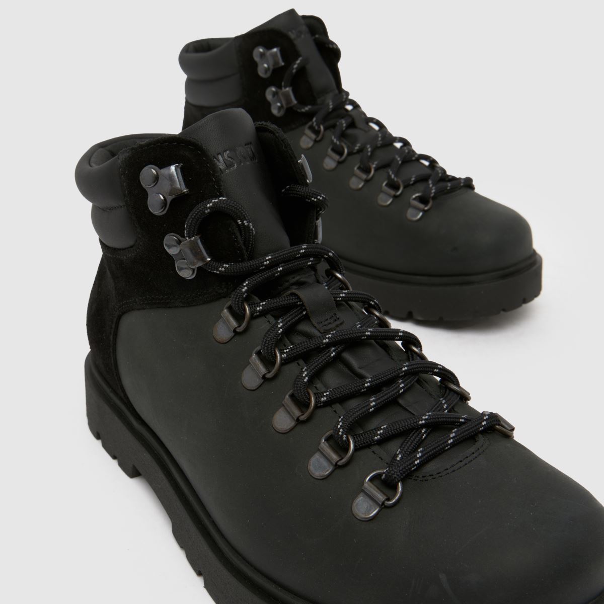 BIRKENSTOCK  Jackson in Black BIRKENSTOCK  Jackson in Black