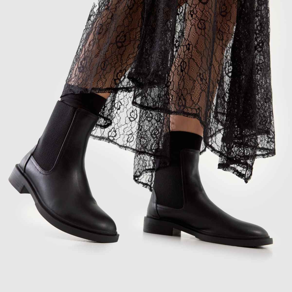 schuh  Astrid Leather Chelsea in Black schuh  Astrid Leather Chelsea in Black