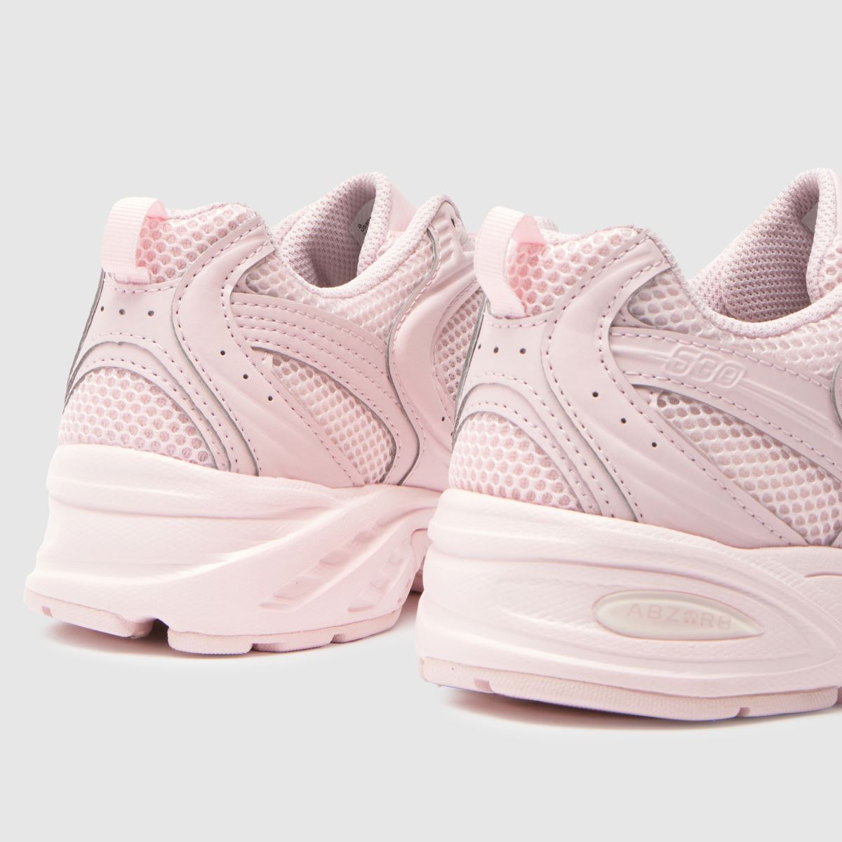 New Balance  530 in Pale Pink New Balance  530 in Pale Pink