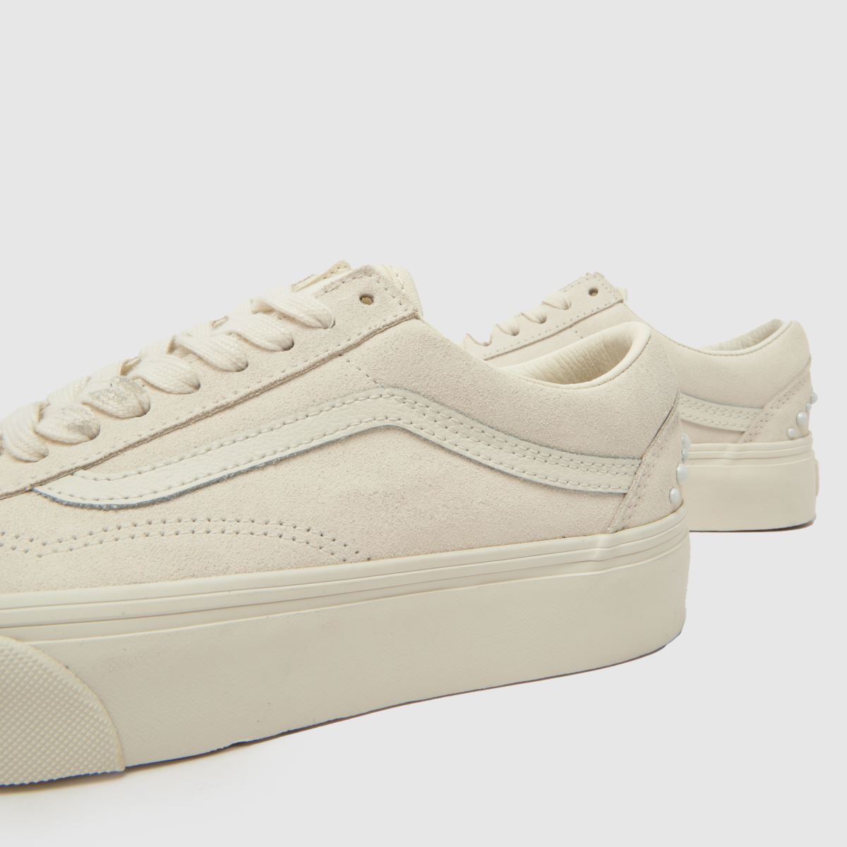 Vans  Old Skool Platform in Off-White Vans  Old Skool Platform in Off-White