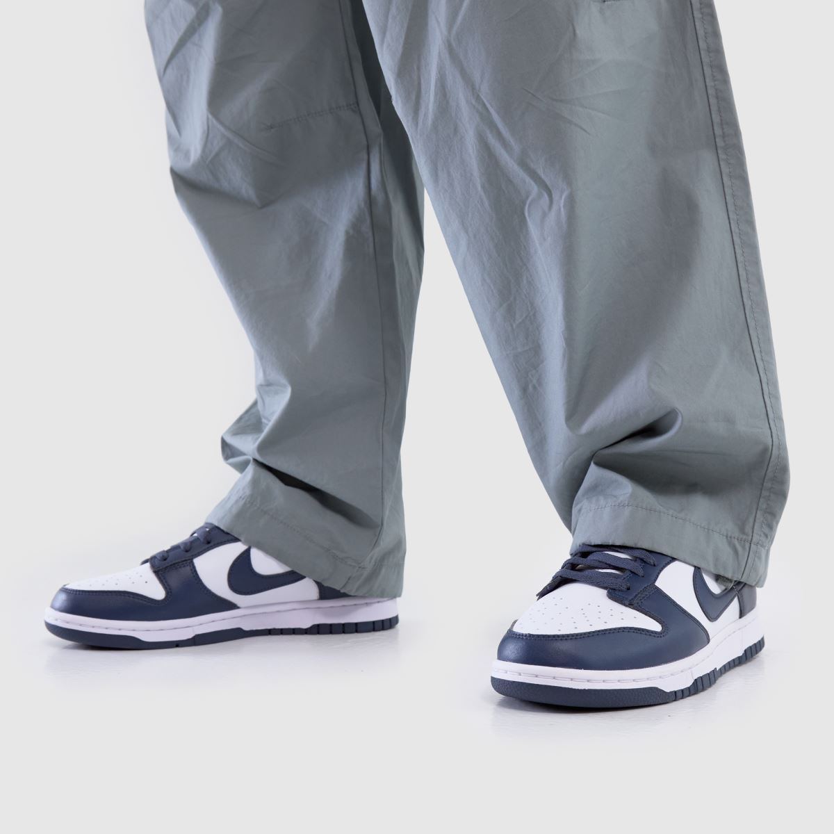 Nike  Dunk in Navy & White Nike  Dunk in Navy & White