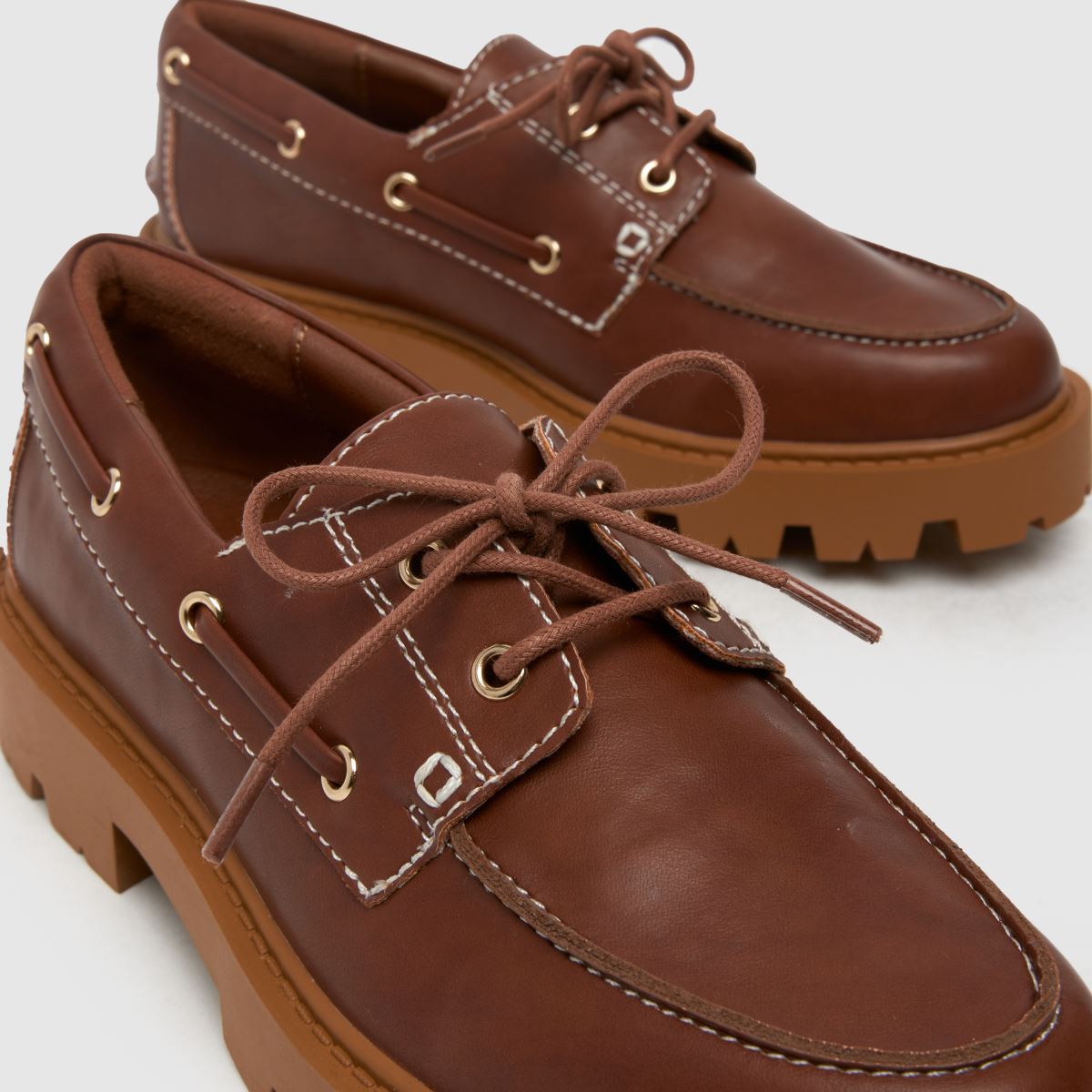 schuh  Leora Boat in Tan schuh  Leora Boat in Tan