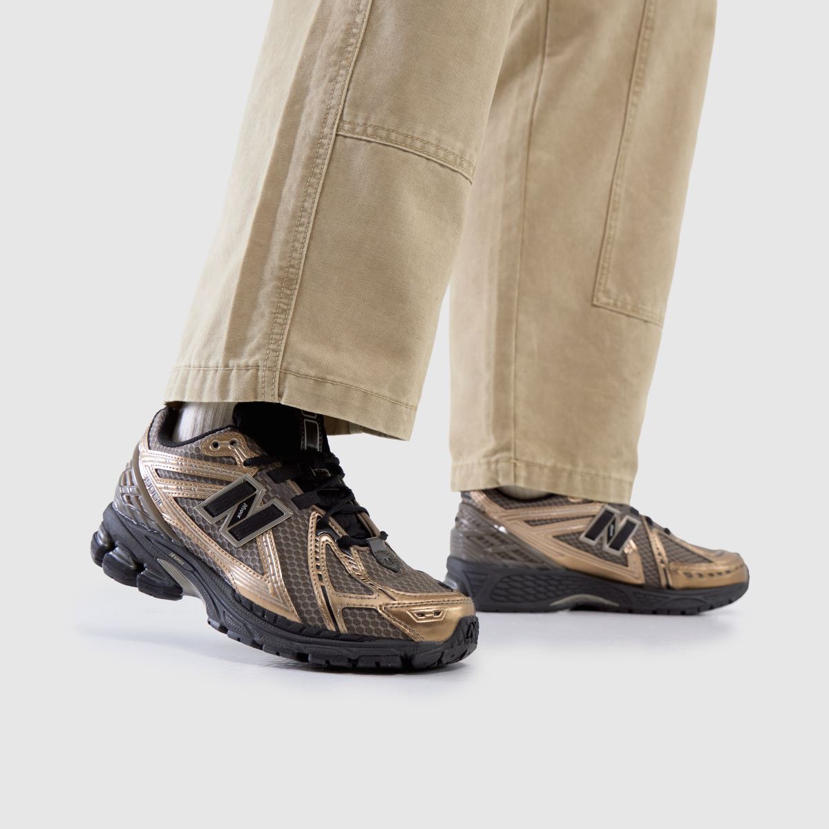 New Balance  1906R in Brown New Balance  1906R in Brown