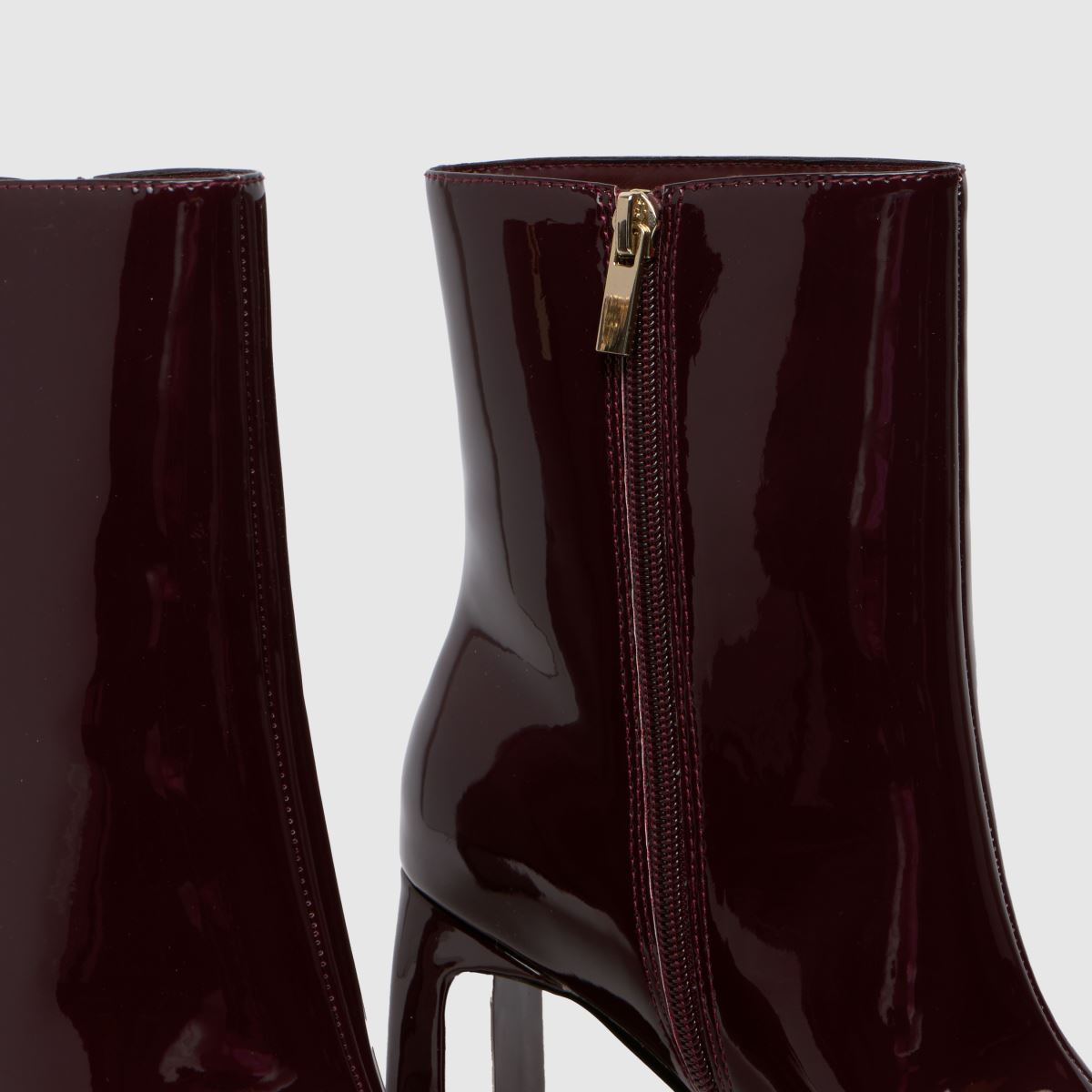 schuh  Becca Square Toe Heel in Burgundy schuh  Becca Square Toe Heel in Burgundy