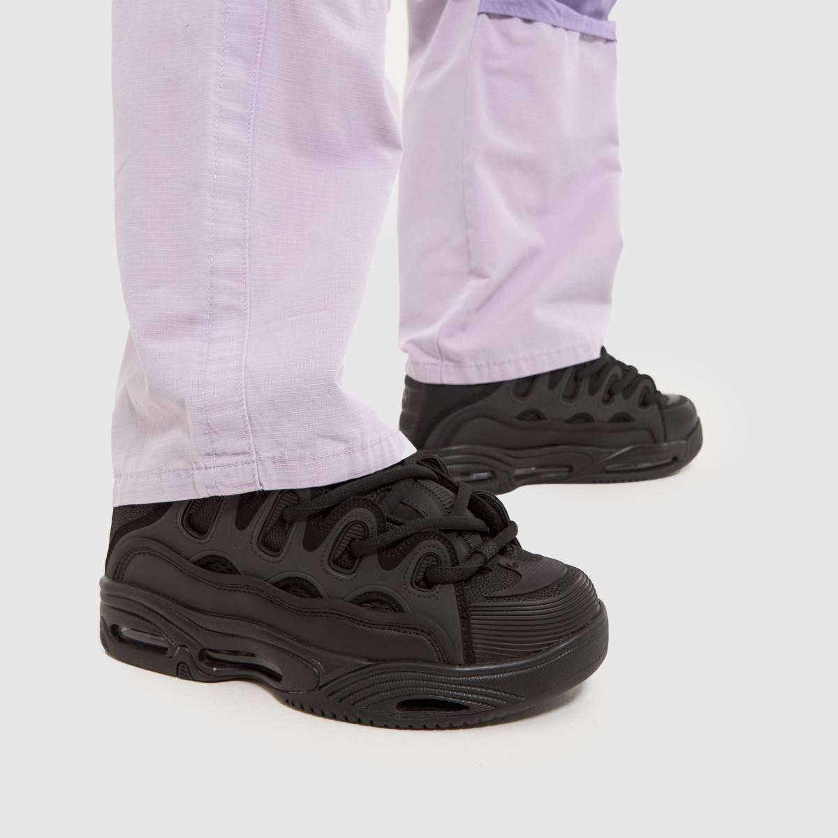 OSIRIS  D3 2001 in Black OSIRIS  D3 2001 in Black