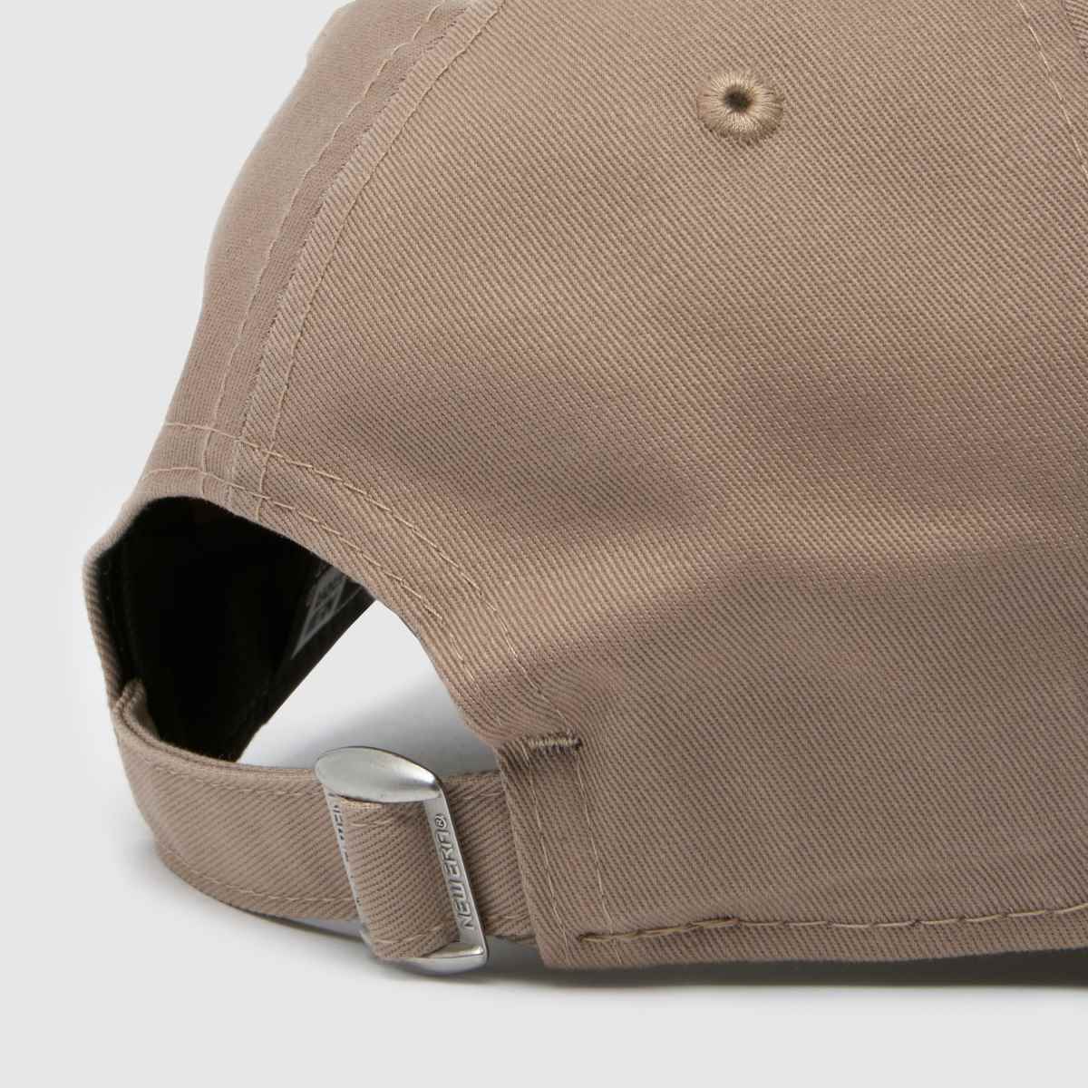 New Era  League Essential 9FORTY Cap in Stone New Era  League Essential 9FORTY Cap in Stone