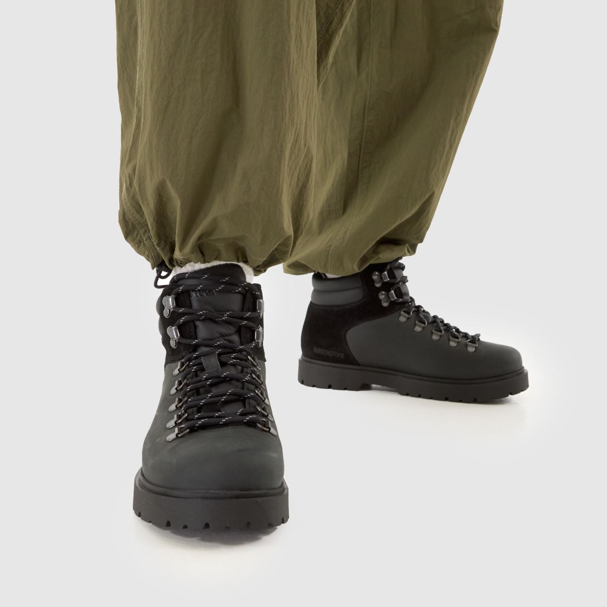 BIRKENSTOCK  Jackson in Black BIRKENSTOCK  Jackson in Black