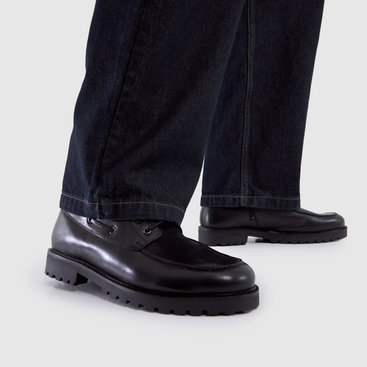 schuh  Darcy Boat in Black schuh  Darcy Boat in Black