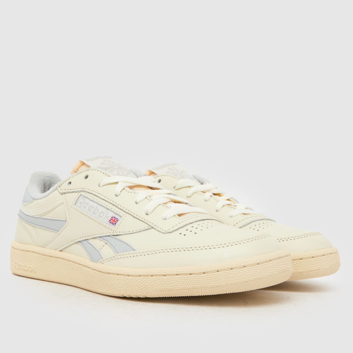 Reebok  Club C Revenge in White & grey Reebok  Club C Revenge in White & grey