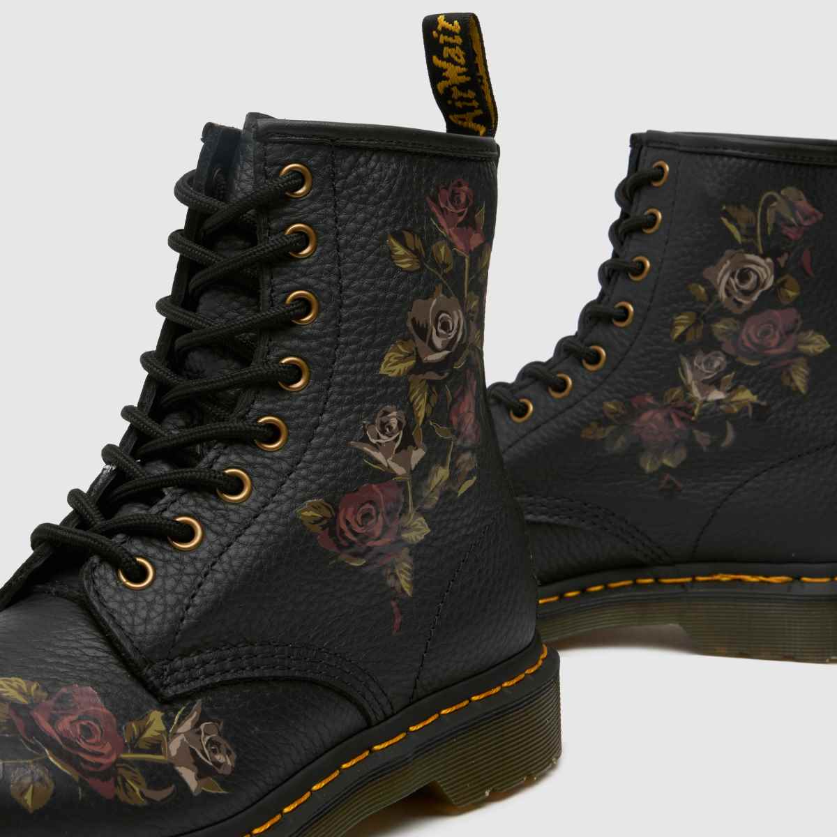 Dr Martens  1460 in Black Dr Martens  1460 in Black