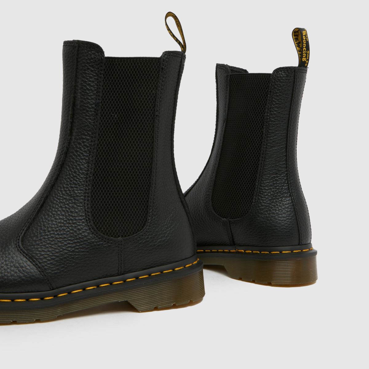 Dr Martens  2976 Hi Chelsea in Black Dr Martens  2976 Hi Chelsea in Black