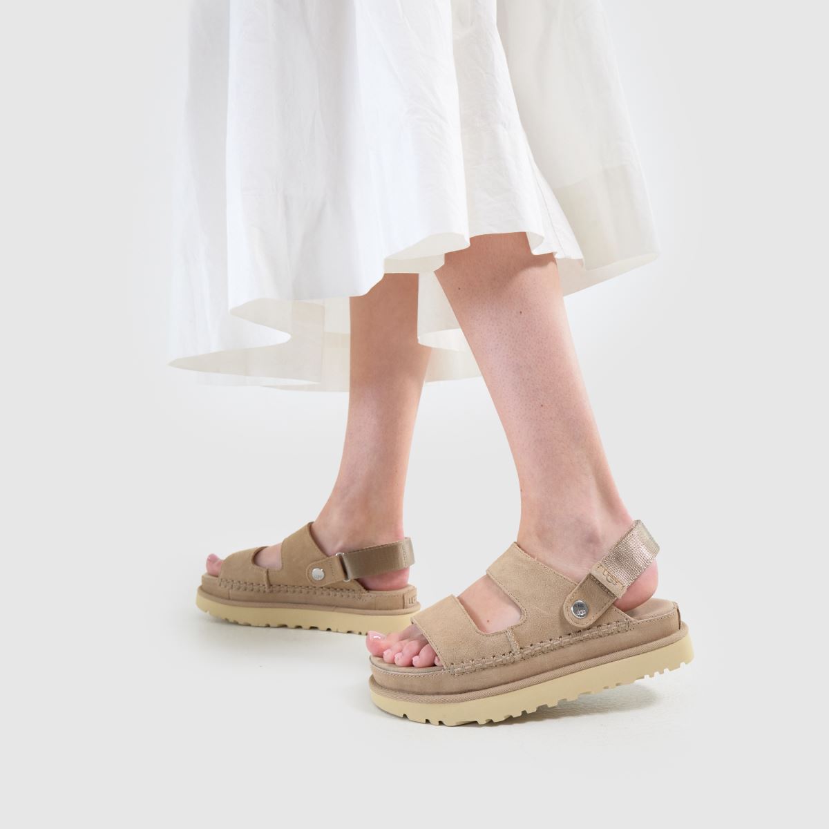 UGG  Goldenstar Glide in Sand UGG  Goldenstar Glide in Sand