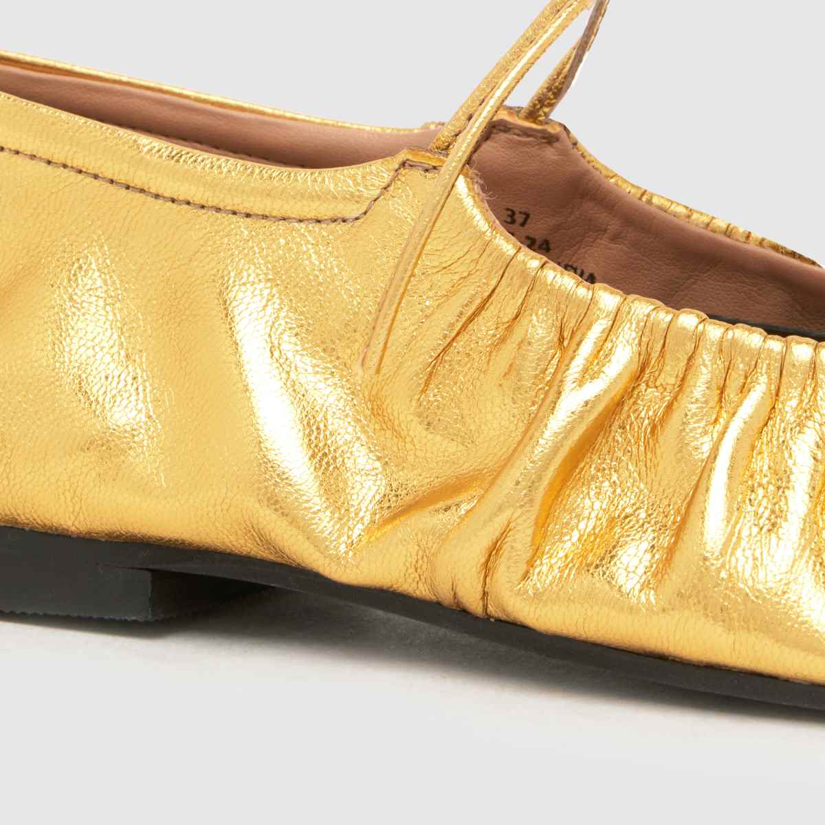 schuh  Lindy Ballerina in Gold schuh  Lindy Ballerina in Gold