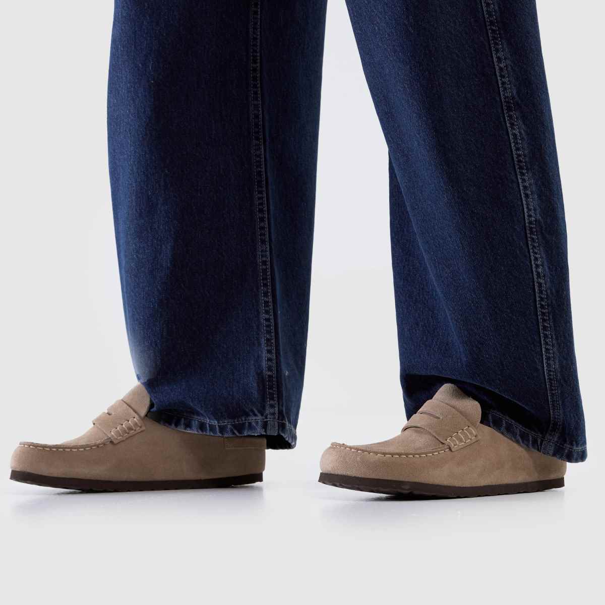 BIRKENSTOCK  Naples Narrow Fit in Taupe BIRKENSTOCK  Naples Narrow Fit in Taupe