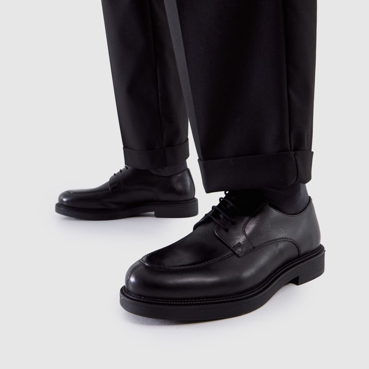 schuh  Mario Leather Apron in Black schuh  Mario Leather Apron in Black