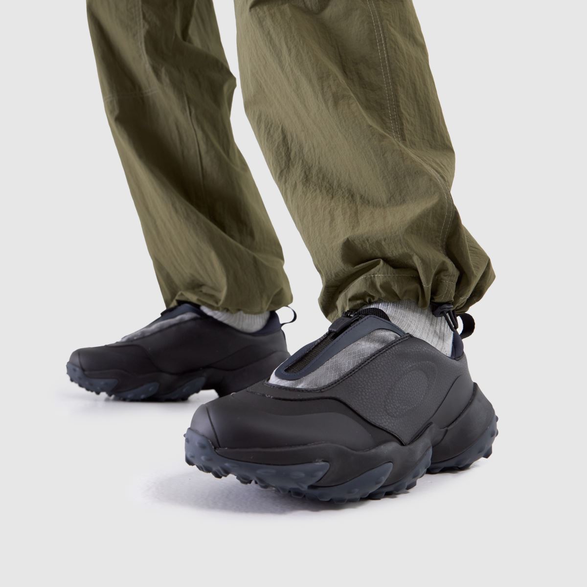 Oakley  Edge Elite in Black Oakley  Edge Elite in Black