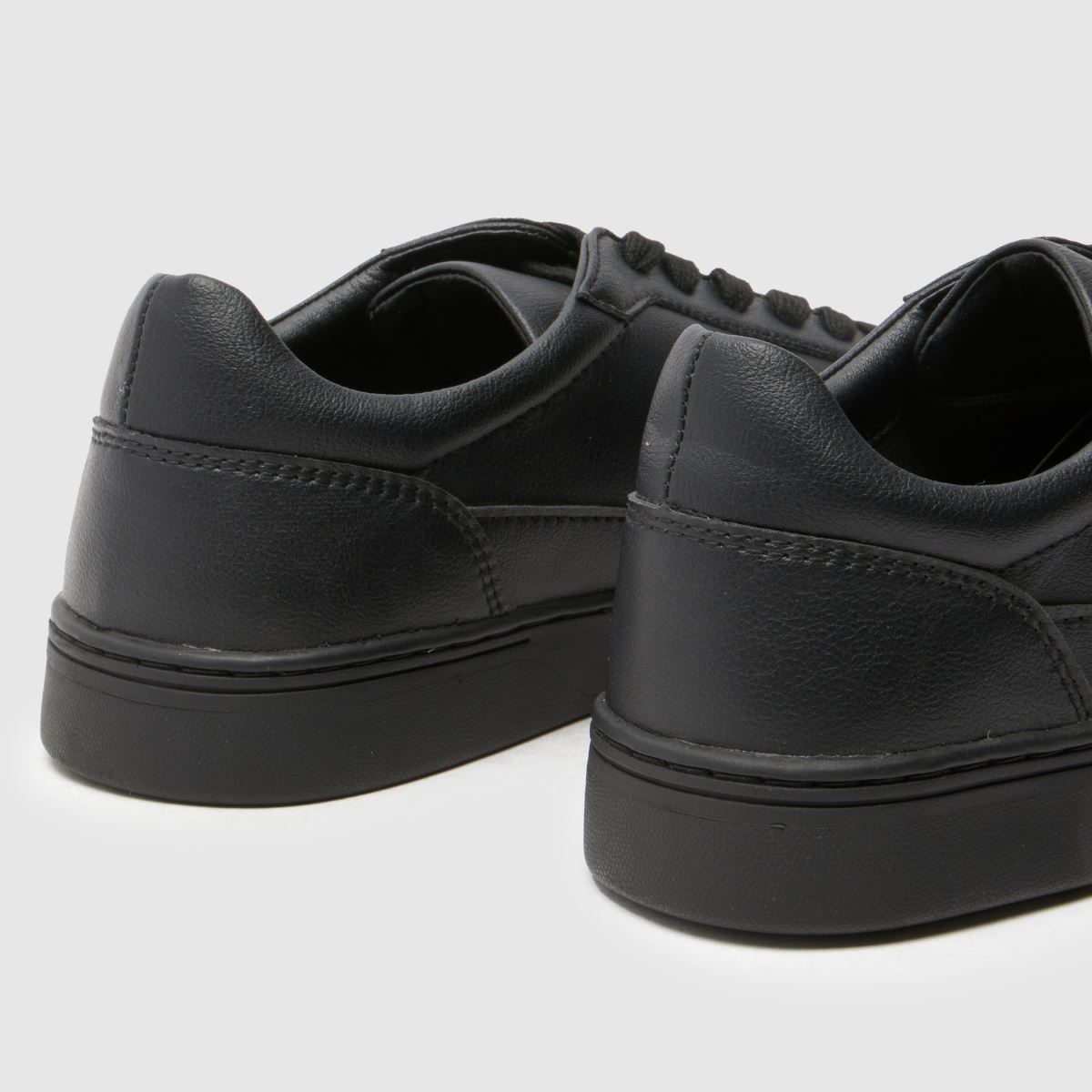 schuh  Welby Court in Black schuh  Welby Court in Black